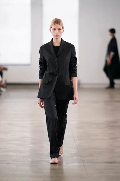 Look 2